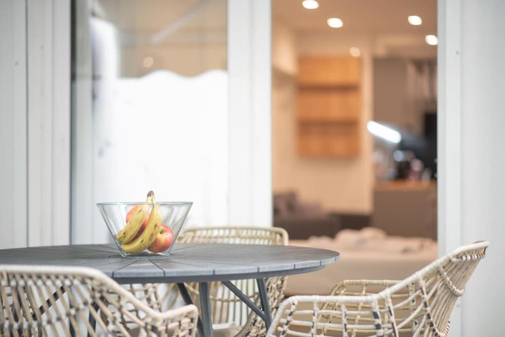 Luxury Studio With Garden Next To Acropolis Афіни Екстер'єр фото